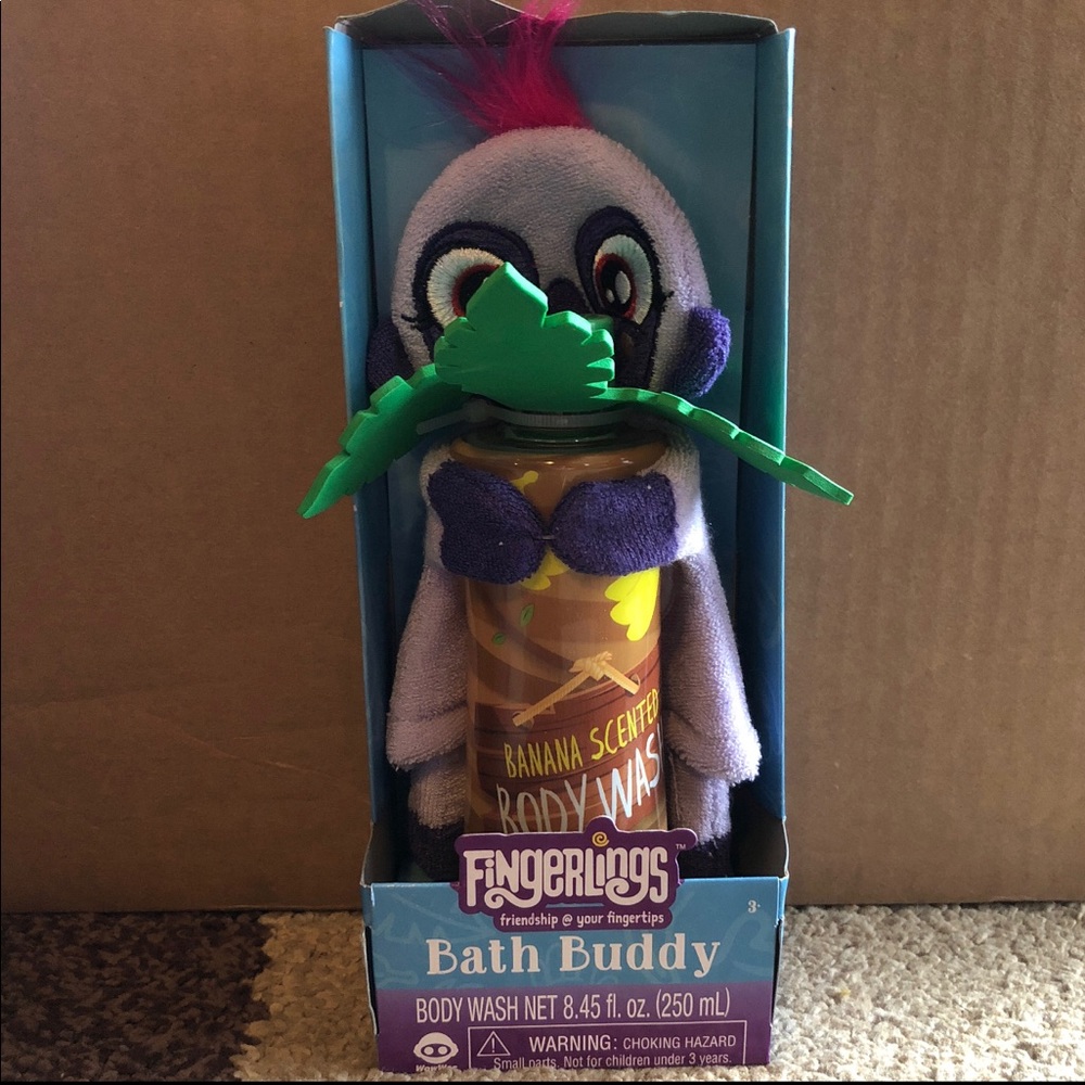 New Fingerlings Monkey Margo bath buddy wash